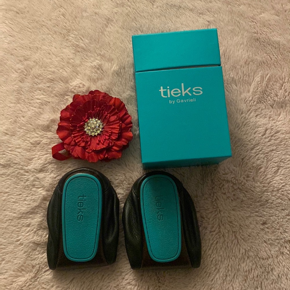 Tieks size 6